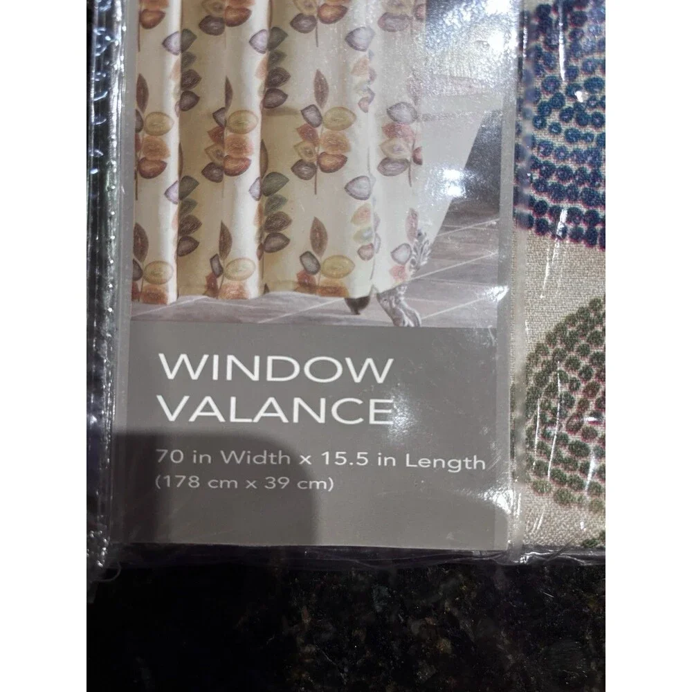 Croscill Window Valance Mosaic Leaves 70” X 15.5”
